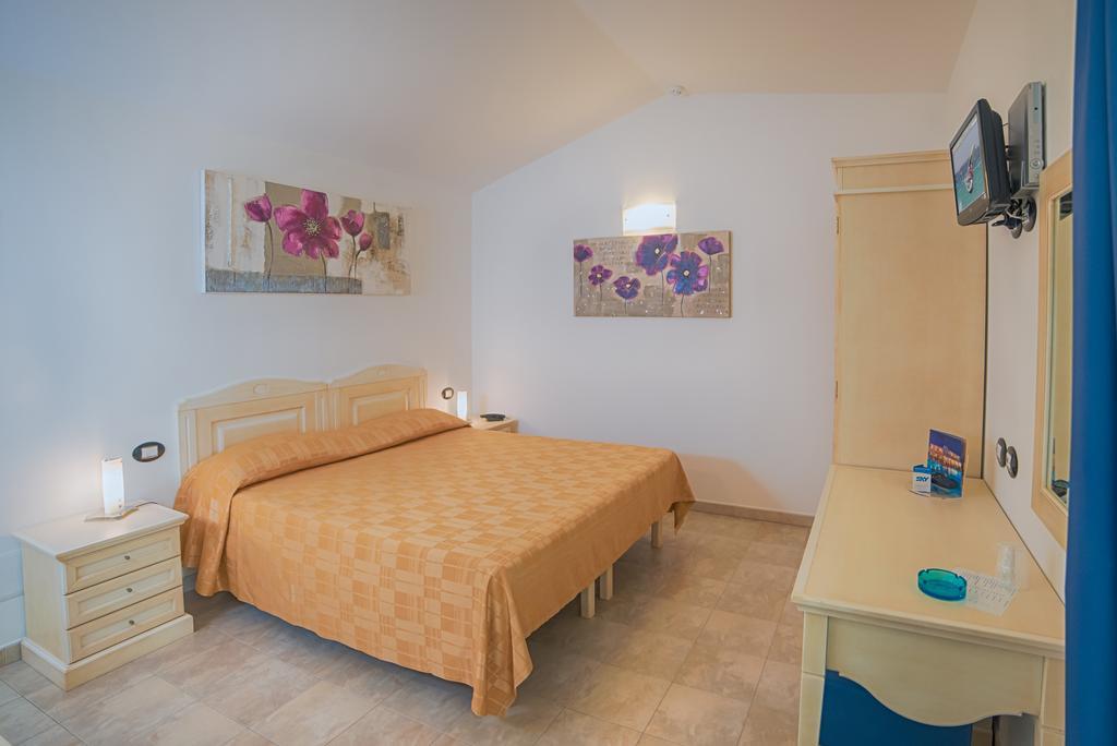 Hotel Ristorante Il Vascello Costa Rei Εξωτερικό φωτογραφία