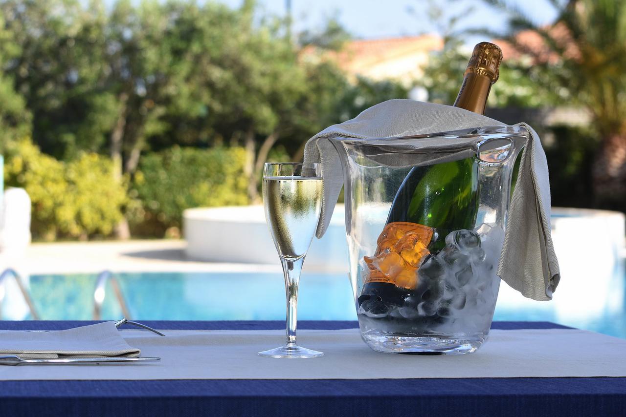 Hotel Ristorante Il Vascello Costa Rei Εξωτερικό φωτογραφία