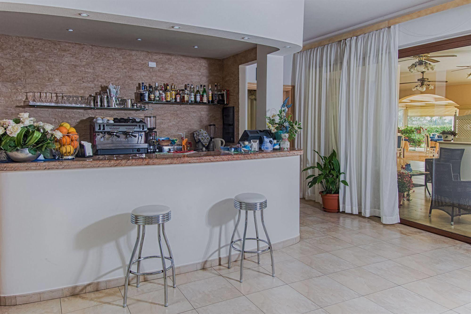 Hotel Ristorante Il Vascello Costa Rei Εξωτερικό φωτογραφία