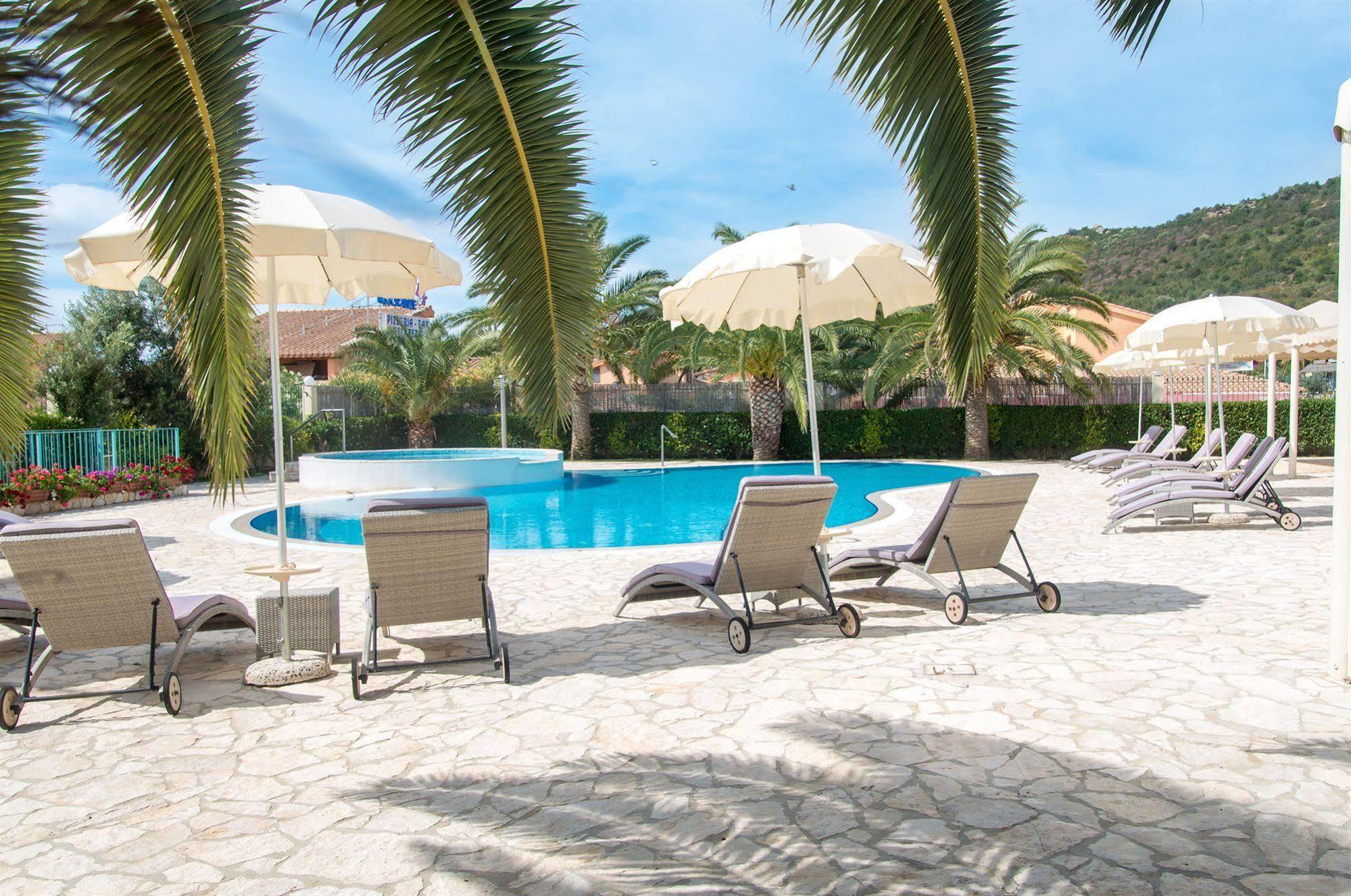 Hotel Ristorante Il Vascello Costa Rei Εξωτερικό φωτογραφία